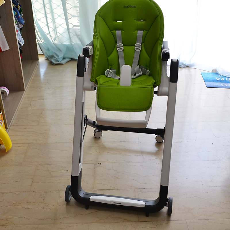 Καρεκλάκι φαγητού Peg Perego