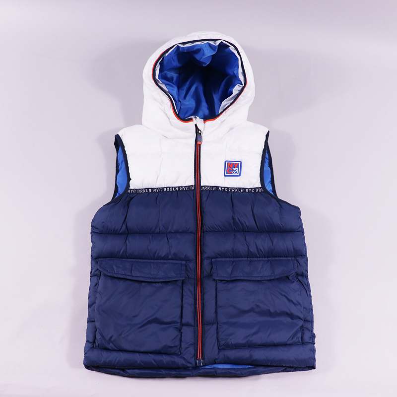 Μπουφάν αμάνικο C&A Nor thville