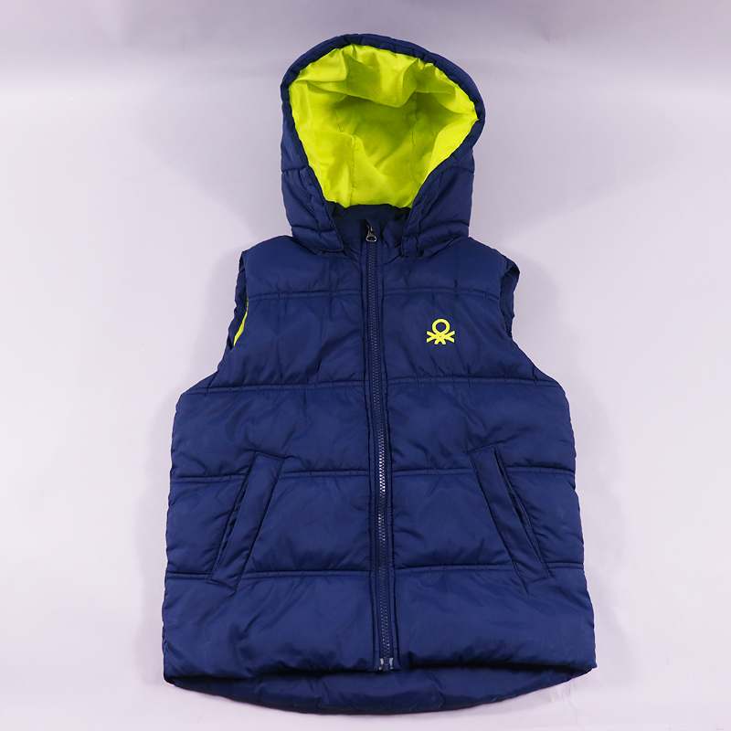 Μπουφάν αμάνικο Benetton