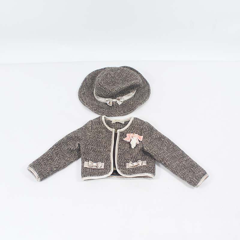 Μπολερό με καπέλο Grata