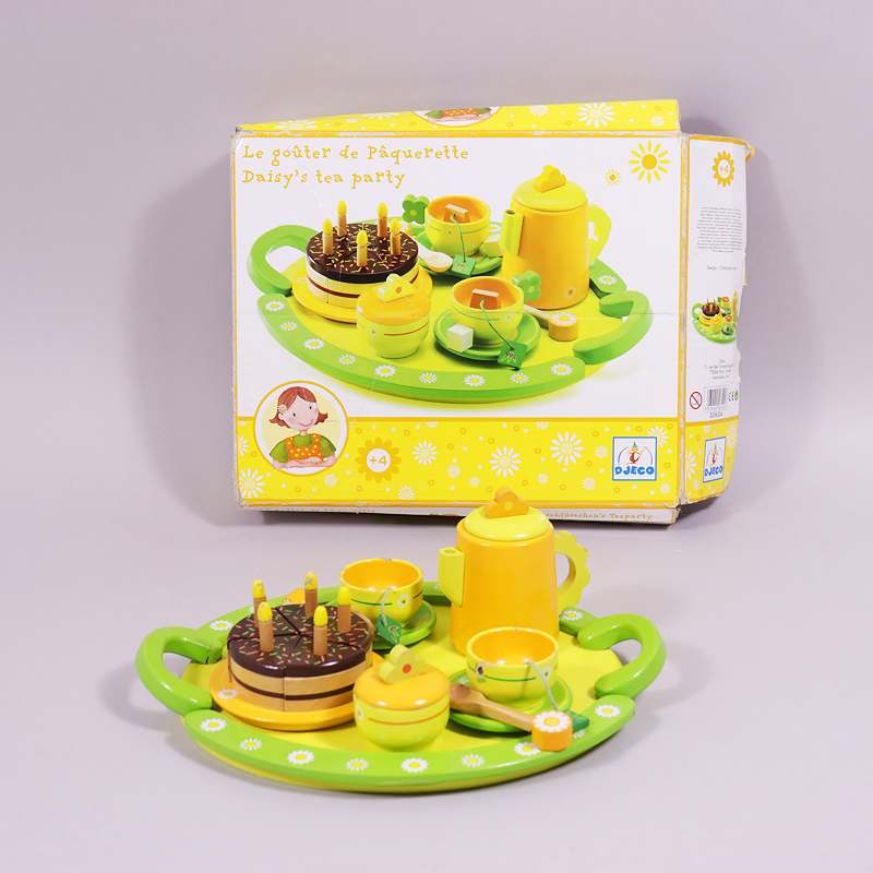 Παιχνίδι ξύλινο Δίσκος με τούρτα γενεθλίων Djeco