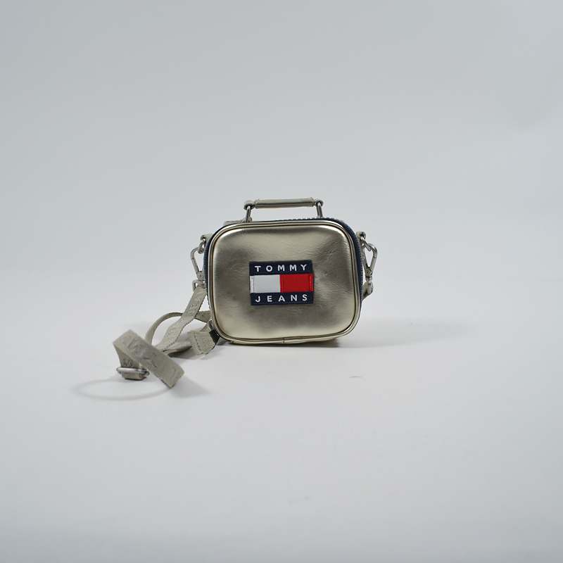 Τσαντάκι Tommy Hilfiger
