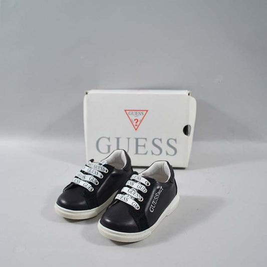 Παπούτσια Guess