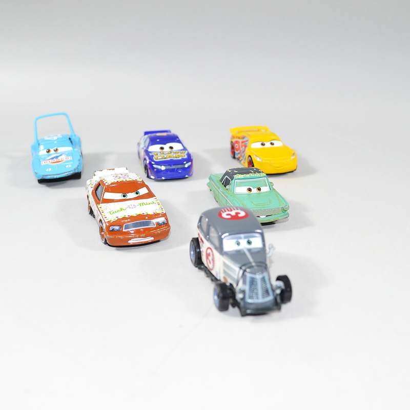 Παιχνίδι 6 αυτοκινητάκια Mc queen