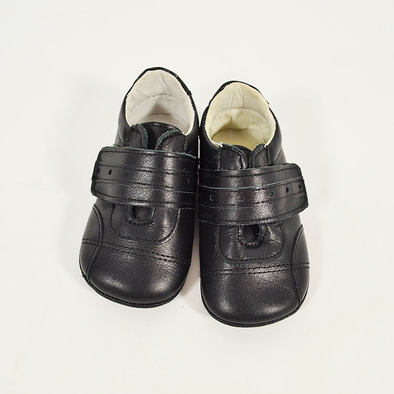 Παπούτσια αγκαλιάς Baby Nak