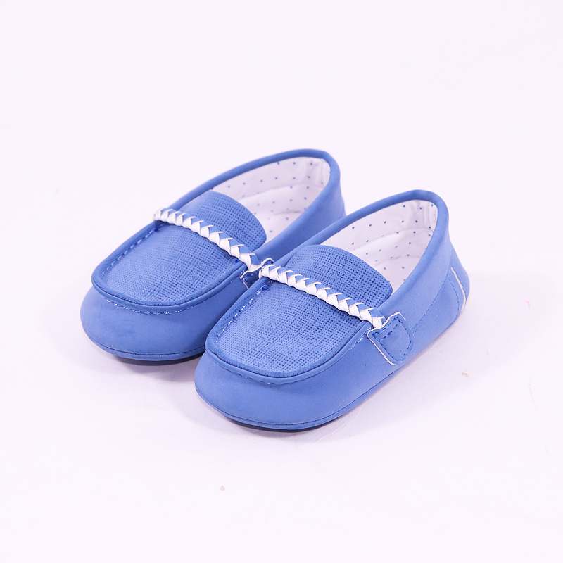 Παπούτσια αγκαλιάς Mayoral