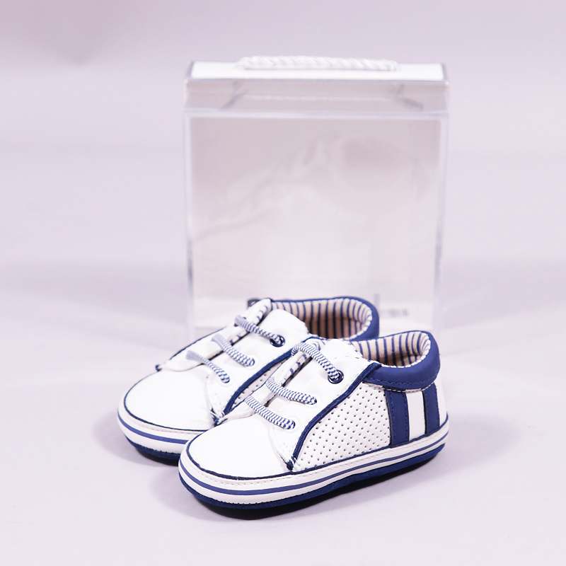 Παπούτσια αγκαλιάς Mayoral