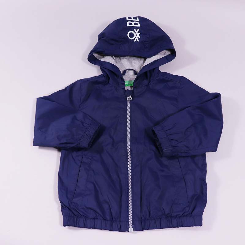 Μπουφάν αντιανεμικό Benetton