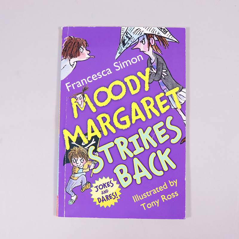 Βιβλίο: Moody Margaret Strikes Back