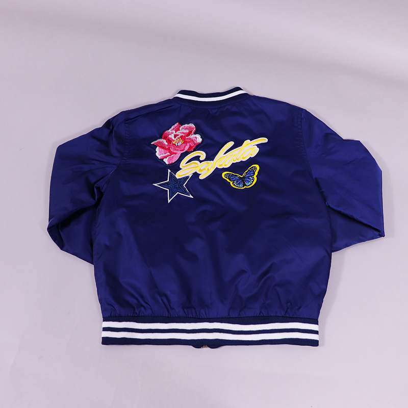 Μπουφάν αντιανεμικό K&L