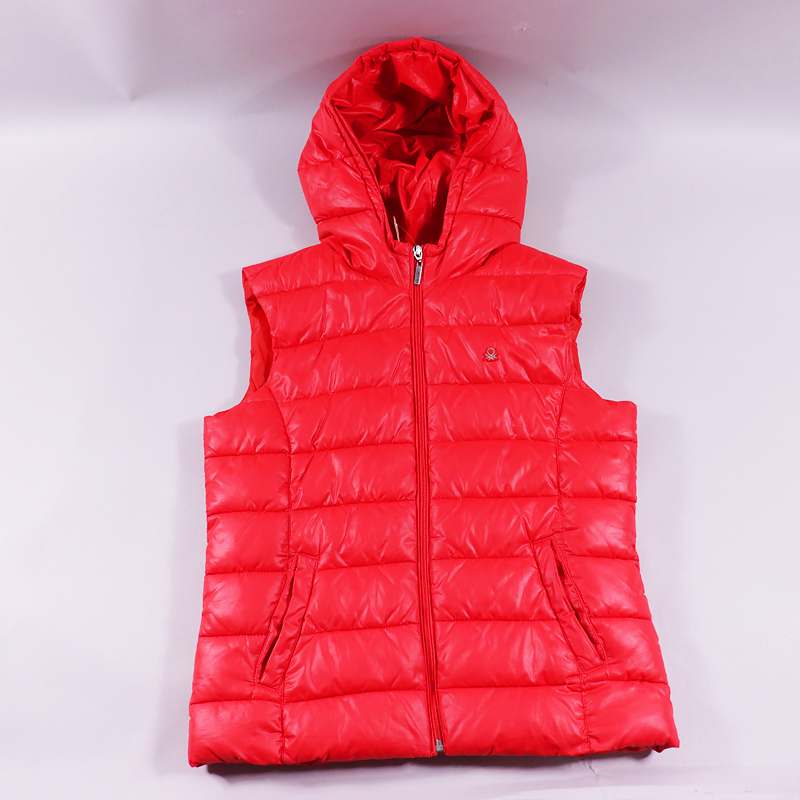 Μπουφάν αμάνικο Benetton