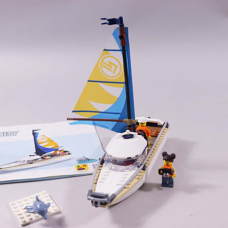 Παιχνίδι Lego City Sailboat 60437