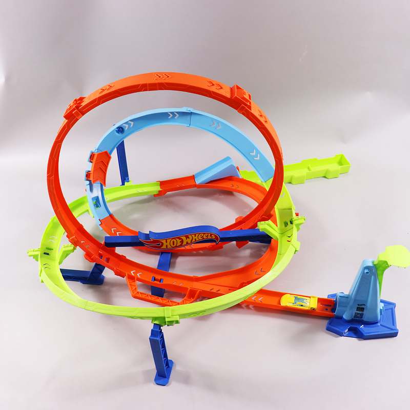 Πίστα Hot Wheels Extreme Loop