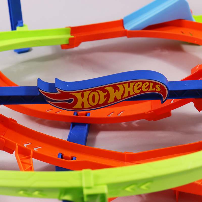 Πίστα Hot Wheels Extreme Loop